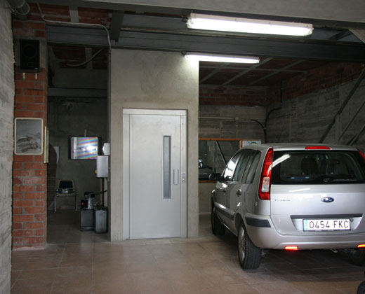 Rehabitgrup. Instalación de plataformas elevadoras