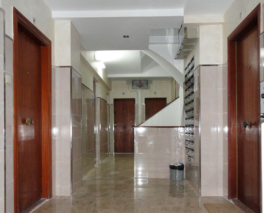 Rehabitgrup. Vestibulos y escaleras